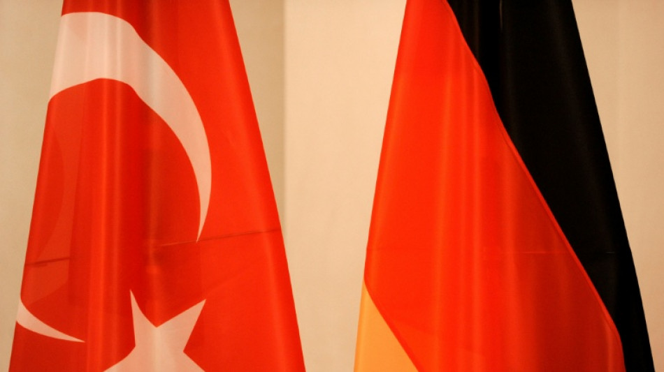 Merz zu Antrittsbesuch in Türkei aufgebrochen - Am Donnerstag Treffen mit Erdogan