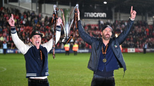 Reynolds jokes 'defibrillator' needed to watch new 'Welcome to Wrexham' series