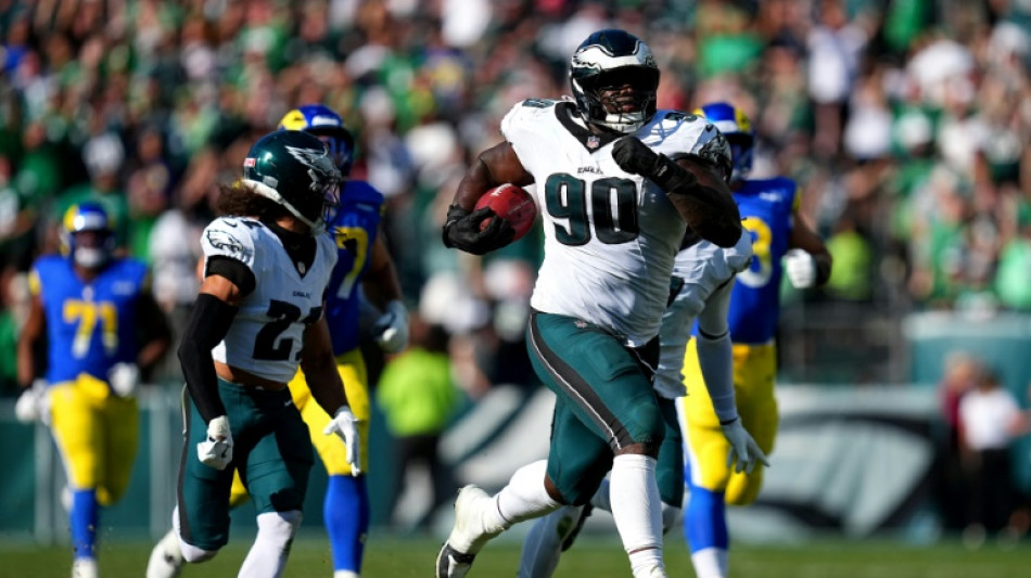 Eagles top Rams in NFL thriller as Chiefs grab first win