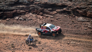 Reigning champion Al-Rajhi abandons Dakar Rally