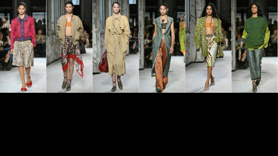 Sem seu mentor, Dries Van Noten mant&eacute;m o sarrafo alto nas passarelas de Paris