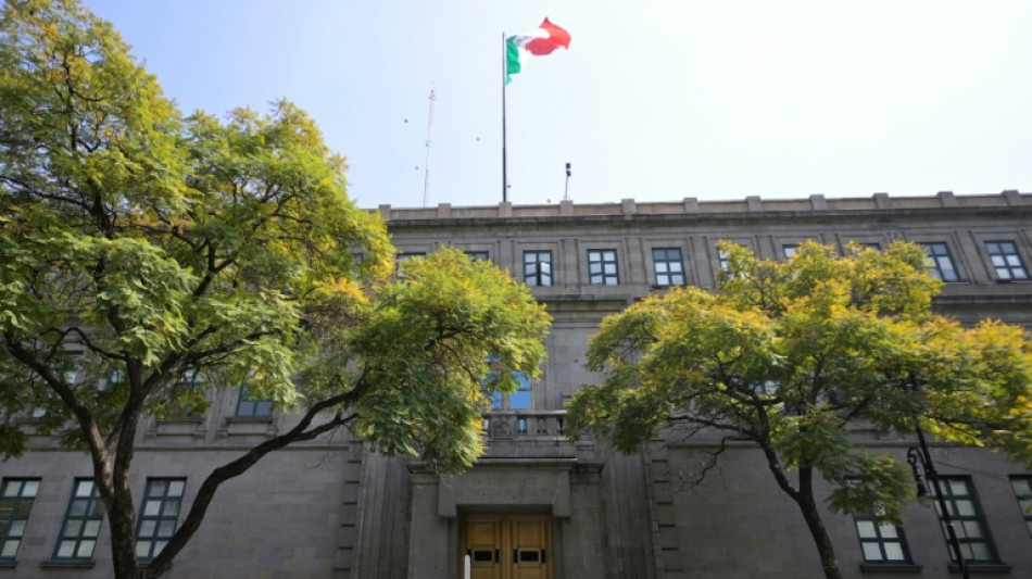 La Suprema Corte mexicana juzga en el caso de la cantante Sasha que la violencia sexual a niños no prescribe