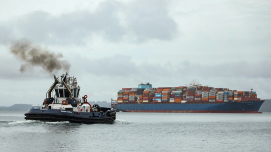 Le canal de Panama prévoit une baisse de ses recettes en raison de "l'incertitude" économique mondiale