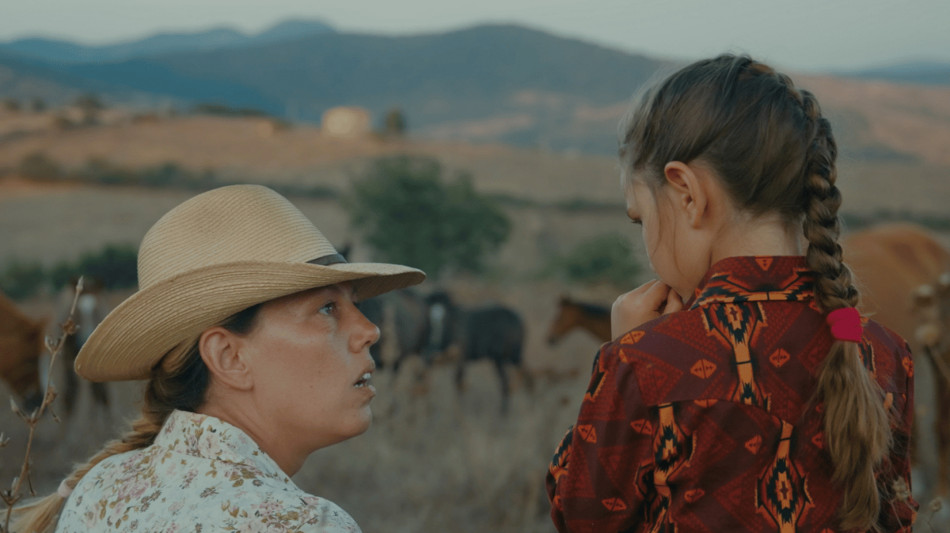 Pascolo rigenerativo, in tour doc premiato sui cowboy italiani