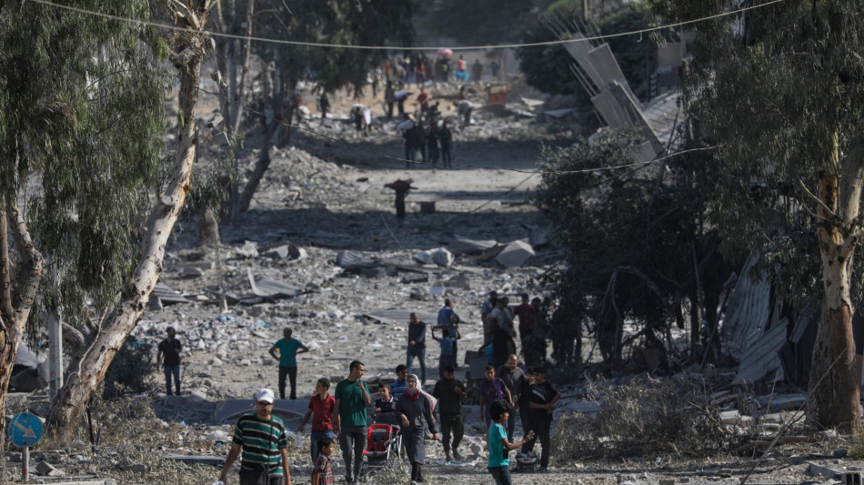 In migliaia tornano verso Gaza city, dopo ritiro dell'Idf