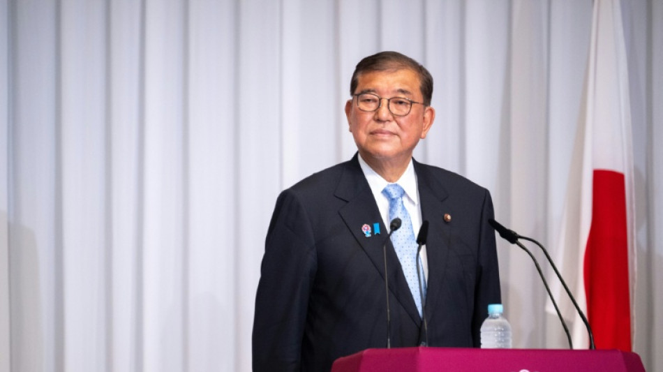 El primer ministro japonés se aferra al cargo pese a la debacle electoral