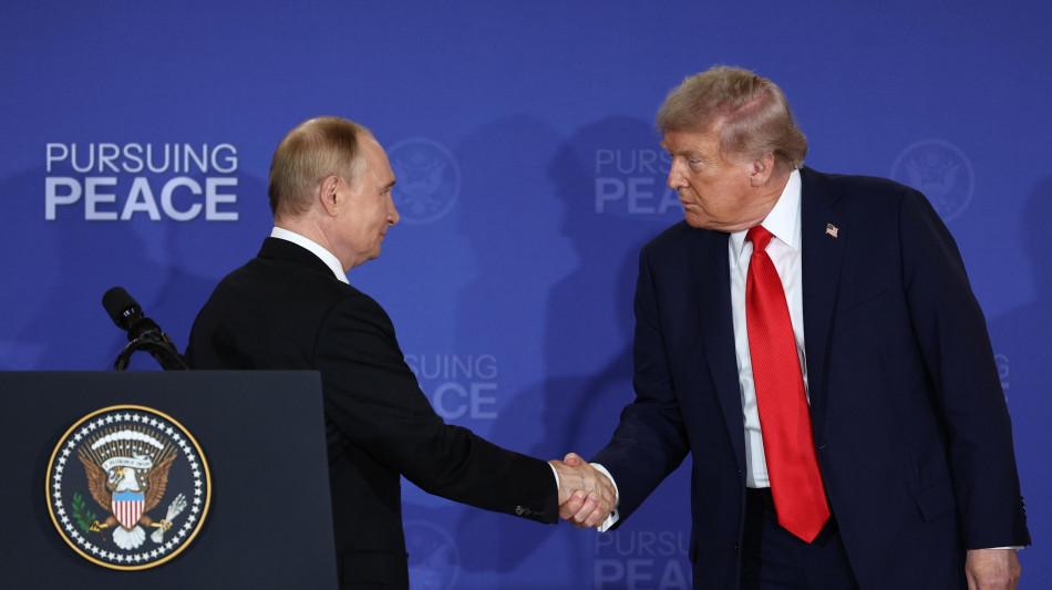 Trump ha sentito Putin, 'telefonata positiva'