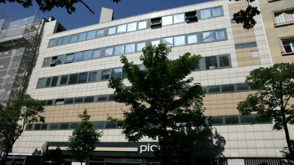 La policía allana la sede del partido ultraderechista en Francia