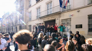 Lyc&eacute;ens, gilets jaunes, militants du climat: vers une convergence des col&egrave;res samedi dans la rue