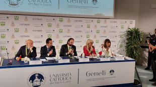 Cibo spazzatura, quasi un italiano su due consuma snack salati una volta a settimana