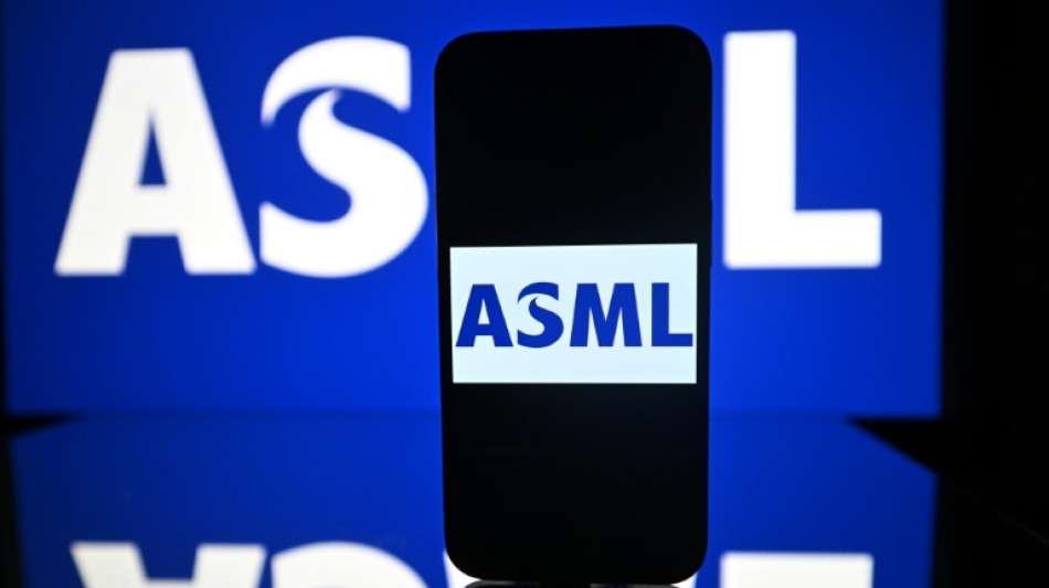 Chip-Konzern ASML mit stabilem Gewinn - Warnung vor Einbruch des China-Geschäfts