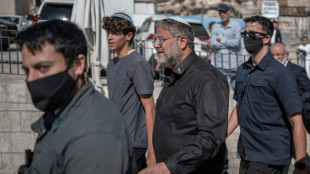 Un ministro israel&iacute; ora en la Explanada de las Mezquitas, desafiando el statu quo