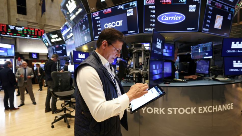 Wall Street recule à l'ouverture, plombée par les nouvelles menaces douanières de Trump