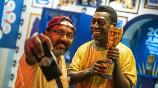 Estado de salud de Pelé muestra "mejora progresiva" (médicos)