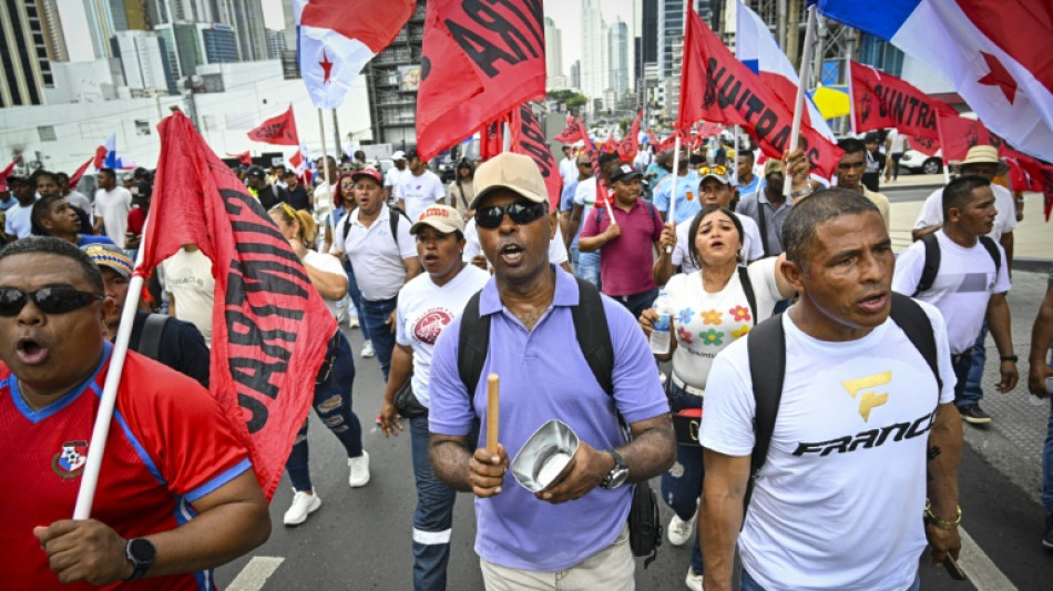 Gobierno panameño cierra cooperativa del principal sindicato en medio de protestas 