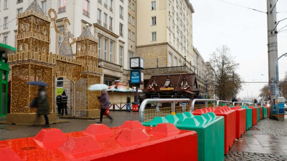 "Une forteresse": un an apr&egrave;s l'attentat, march&eacute; de No&euml;l sous haute s&eacute;curit&eacute; &agrave; Magdebourg