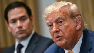 Trump descarta mover la fecha límite para aranceles y amenaza con más recargos