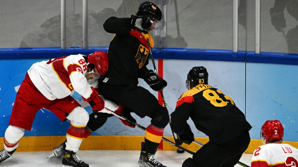 Eishockey: Erster Sieg f&uuml;r deutsches Team