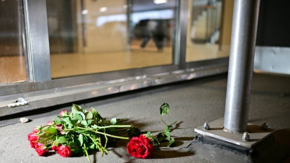 Suède : trois hommes condamnés pour complicité dans le meurtre du rappeur C. Gambino