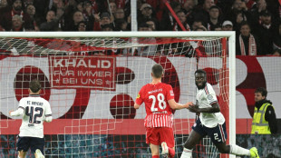 Nach Kompany-Schock: Bayern gewinnt in Freiburg