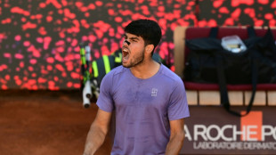 Tennis: Alcaraz enchaîne à Rome, en attendant Sinner