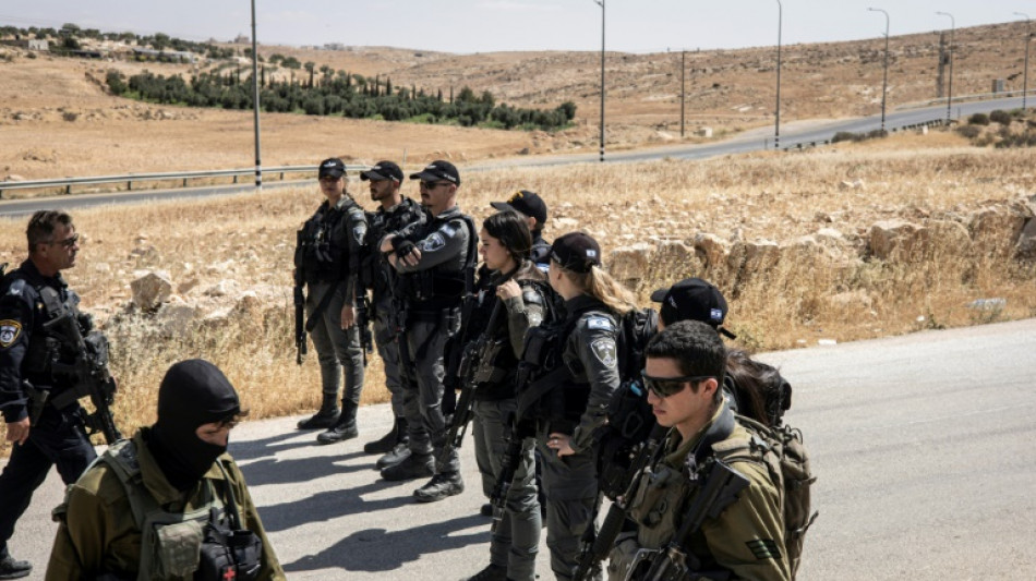 Israel impide a periodistas acceder al pueblo en Cisjordania de un director que ganó el Oscar