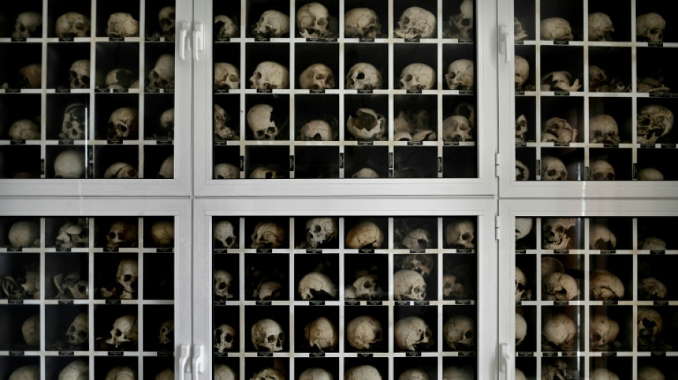 Greece experts to examine Nazi atrocity photos find